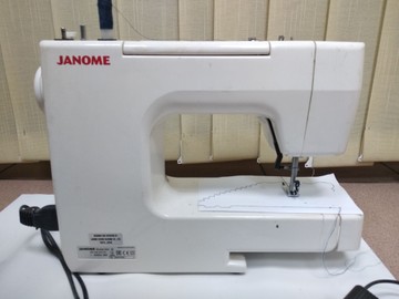 Б/в Швейна машина Janome ami 15 01-200930743