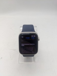 Б/в Смарт-годинник Apple watch se 2 gps + cellular 44mm aluminum case 01-200909796