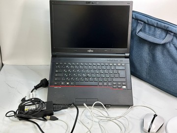 Б/в Ноутбук Fujitsu 14/core i5 6200u ddr3/8gb ddr3/hdd *відсутній/ssd 240 gb/*інтегрована 01-200947333