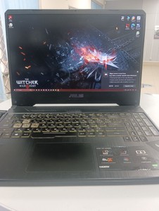 Б/в Ноутбук Asus 15/ryzen 5 3550h ddr4/8gb ddr4/ssd 512 gb/geforce gtx1650 4gb 01-200919163