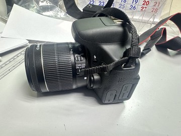 Б/в Фотоапарат Canon eos 750d body 01-200981970