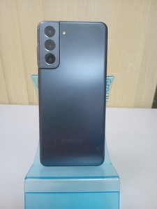 Б/в Мобільний телефон Samsung galaxy s21 5g 8/128gb 01-200983420