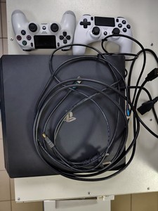 Б/в Ігрова приставка Sony playstation 4 pro 1tb 01-200991296