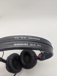 Б/в Навушники Sennheiser hd 25 01-200903741