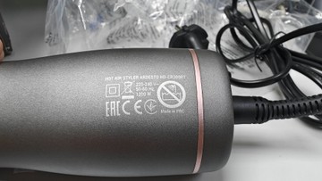 Б/в Фен-щітка Ardesto brush touch hd-cr300pt 01-200997783