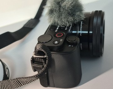 Б/в Фотоапарат Sony zv-e10 kit 01-200998822