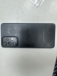 Б/в Мобільний телефон Samsung galaxy a33 5g 6/128gb 01-201030261