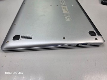 Б/в Ноутбук Acer 15/pentium n6000 ddr4/4gb ddr4/ssd 128 gb/*інтегрована 01-201057123