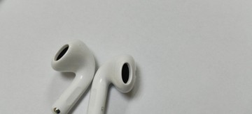 Б/в Навушники Apple airpods 4 01-201101634