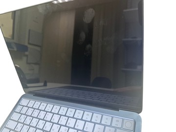 Б/в Ноутбук Apple macbook neo 512gb indigo 01-201101299