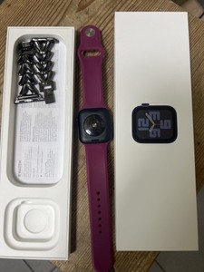 Б/в Смарт-годинник Apple watch se 2 gps 40mm aluminium case 01-201137279