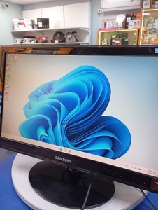 Б/в Монітор Samsung p2250 01-201160302