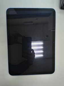 Б/в Планшет Apple ipad 10.9 2022 wi-fi + cellular 64gb 01-201163694
