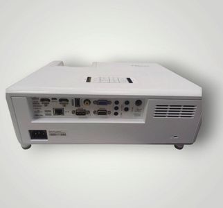 01-200441858: Optoma zh406st