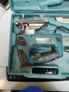 01-200600563: Makita 4350ct