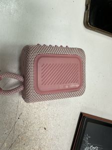 01-200619105: Jbl go 3