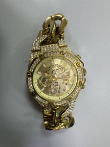 01-200739502: Guess gw0517g2