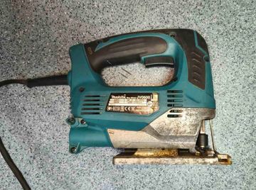 01-200772605: Makita jv0600k