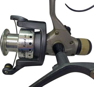 01-200746581: Surf Master royal 640