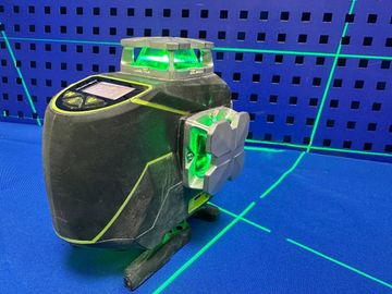 Б/в Лазерний нівелір Protester ll516g 01-200797233