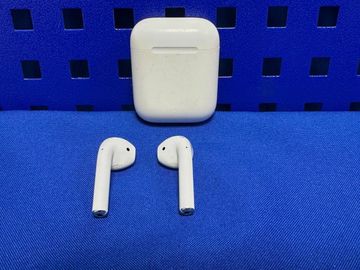 Б/в Навушники Apple airpods 2nd generation with charging case 01-200803026