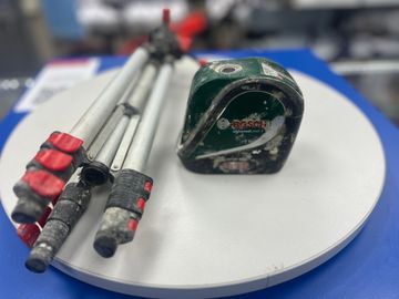 Б/у Лазерный нивелир Bosch universallevel 2 01-200771433