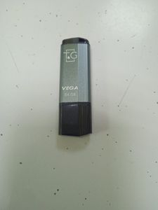 Б/в Флеш-накопичувач usb T&G 64 гб 01-200840565