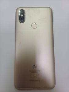 Б/в Мобільний телефон Xiaomi mi a2 4/64gb 01-200841415