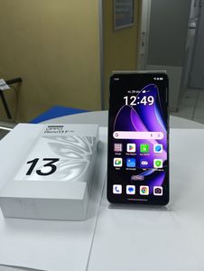 Б/у Мобильный телефон Oppo reno13 f 5g 8/256gb 01-200817177