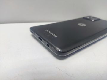 Б/в Мобільний телефон Motorola moto g72 8/128gb 01-200858740