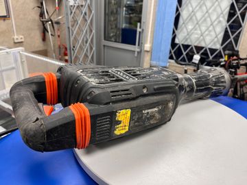 Б/у Отбойный молоток Dnipro-M sh-210av 01-200821117