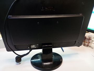 Б/в Монітор Benq gl2250-t 01-200864866