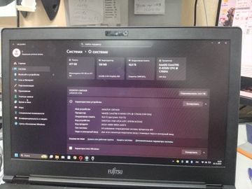 Б/в Ноутбук Fujitsu 15.6"/core i5 8350u 1.7ghz/ram16gb/ssd512gb/hd620 01-200881138