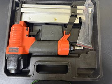 Б/в Степлер пневматичний Valu-Air sf5040 01-200878512