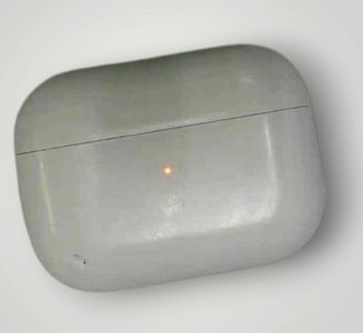 Б/в Навушники Apple airpods pro 2nd generation with magsafe charging case usb-c 01-200830788