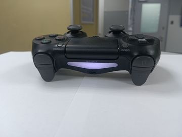 Б/в Геймпад Sony dualshock 4 01-200888702