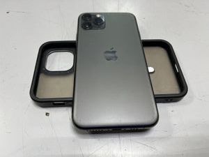 Б/в Мобільний телефон Apple iphone 11 pro 64gb 01-200890165