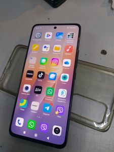 Б/в Мобільний телефон Xiaomi 12 lite 8/128gb 01-200899596