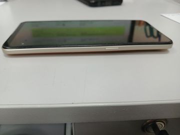 Б/в Мобільний телефон Realme 9 8/128gb 01-200907406