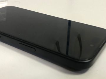 Б/в Мобільний телефон Apple iphone 16 256gb esim 01-200912901