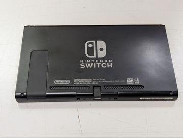 Б/в Ігрова приставка Nintendo switch 01-200908934