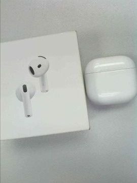 Б/в Навушники Apple airpods 4 with active noise cancellation 01-200924788