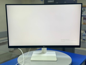 Б/в Монітор Lg 27us500-w 01-200924594