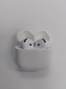 Б/в Навушники Apple airpods 4 01-200945321