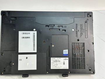 Б/в Ноутбук Fujitsu 14/core i5 6200u ddr3/8gb ddr3/hdd *відсутній/ssd 240 gb/*інтегрована 01-200947333