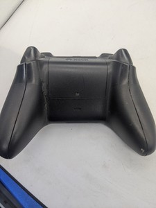 Б/у Игровая приставка Microsoft xbox series s 512gb 01-200950193