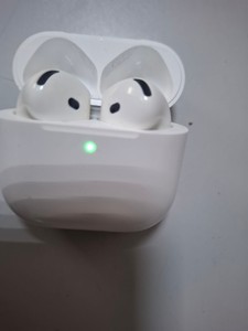 Б/в Навушники Apple airpods 4 with active noise cancellation 01-200975360