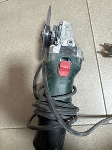 Б/у Угловая шлифмашина Metabo wev 11-125 quick 01-200968238