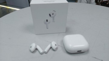 Б/в Навушники Apple airpods 4 with active noise cancellation 01-200977044