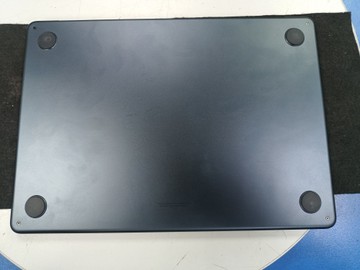 Б/в Ноутбук Apple macbook air 13.6/ m2 / ram 16gb/ ssd 256gb/ gpu 8 core 01-200983248